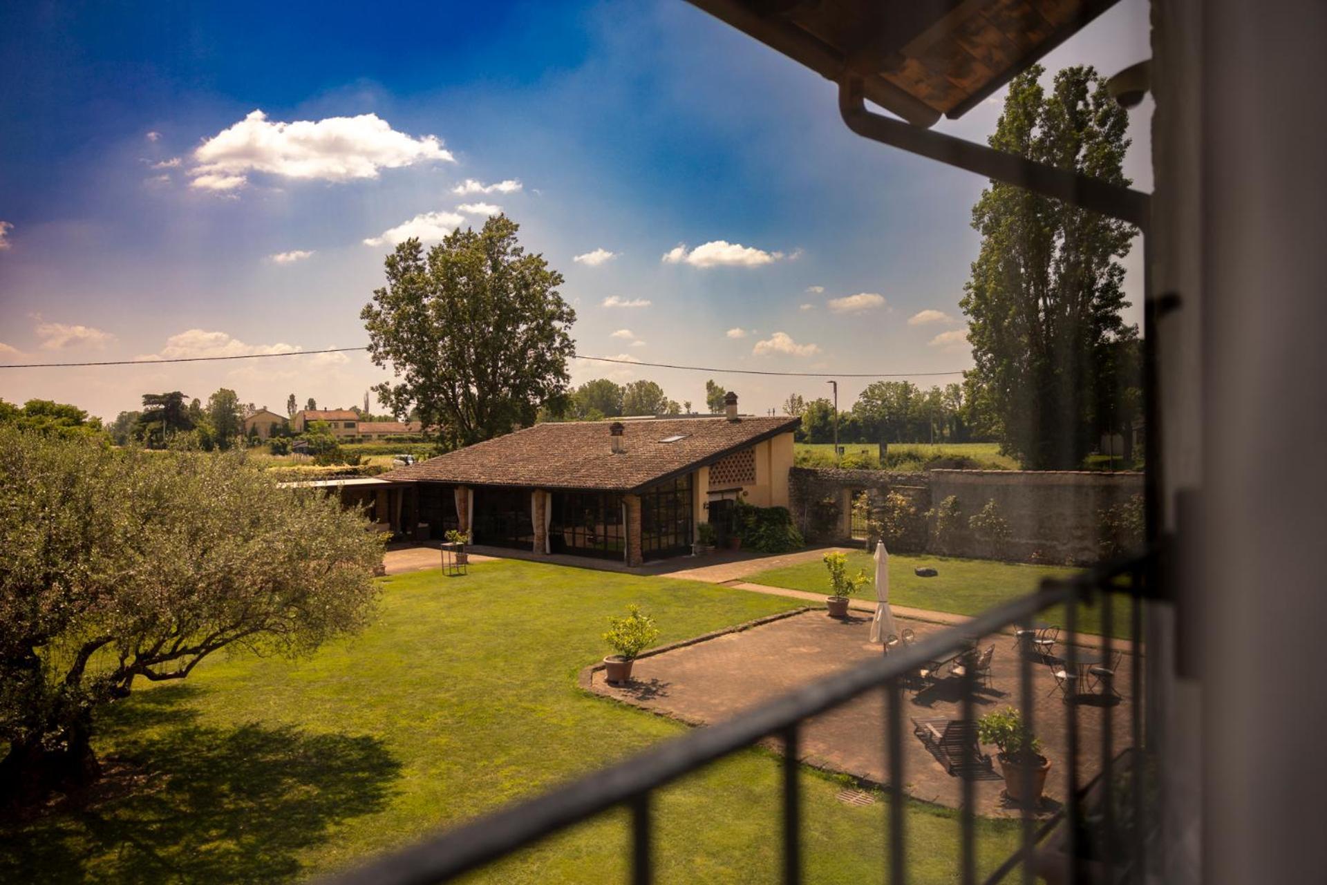 Gasthaus Musella Winery&Relais San Martino Buon Albergo Exterior foto